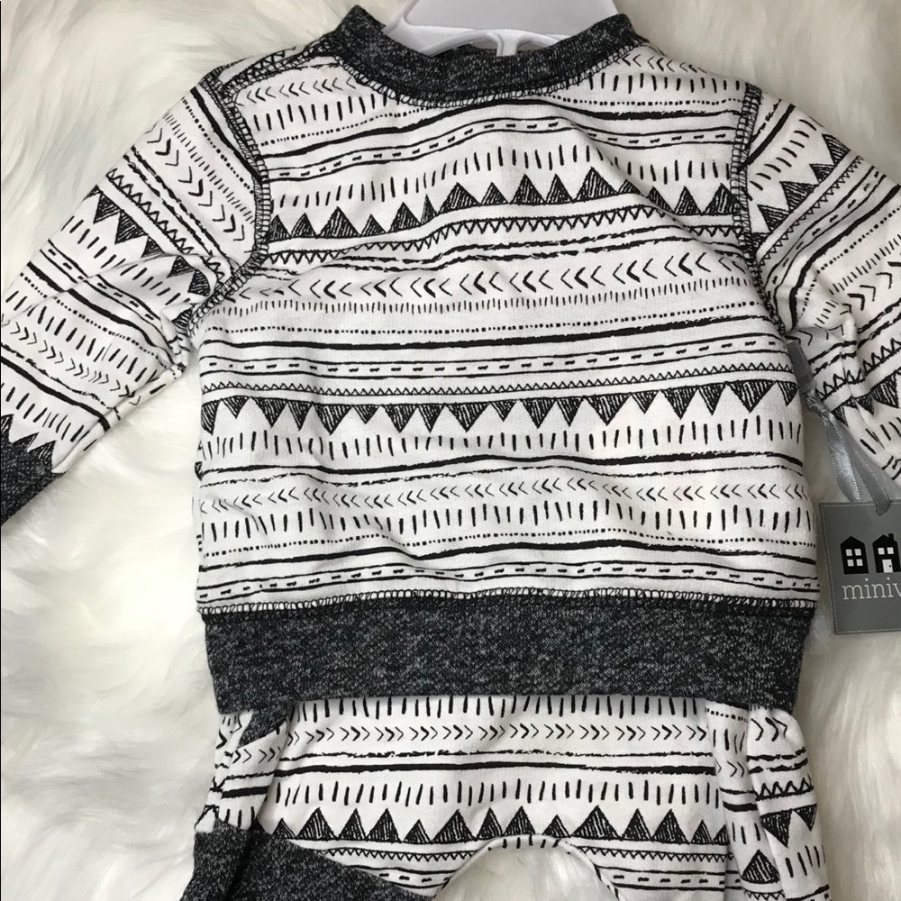 *SOLD*Cute little outfit kiddo outfit.